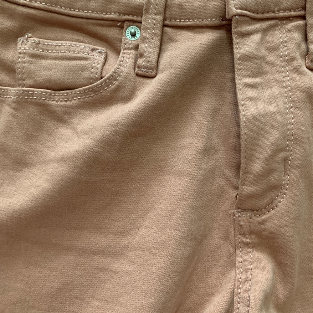NWT Universal Thread Shorts - Picture 2 of 5